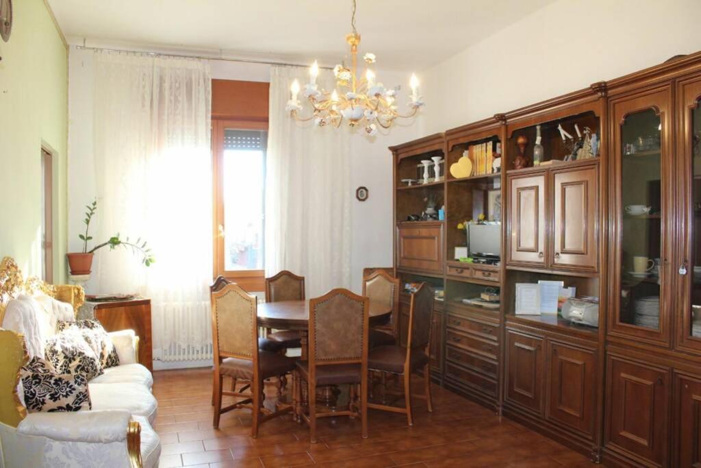 The Golden Apartment Venice Exterior photo
